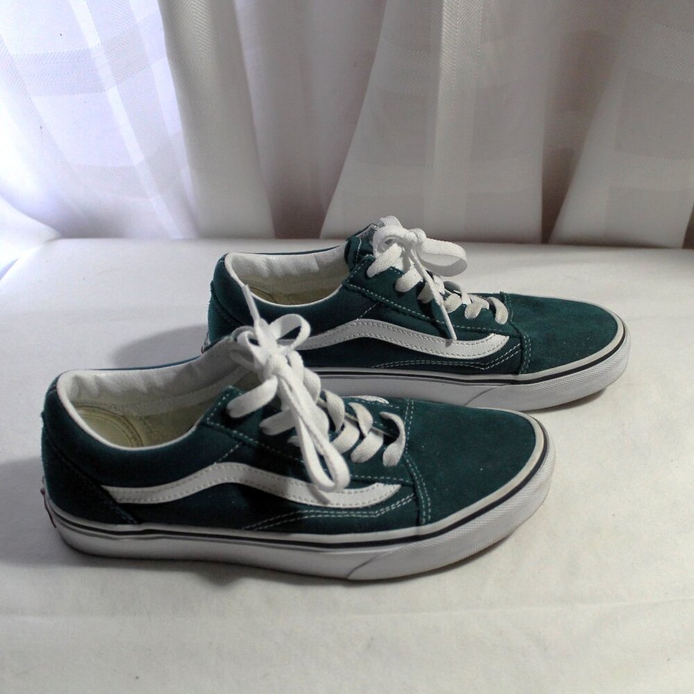 VANS Off the Wall Old Skool Skate Sneakers, Deep Teal Suede, Junior (Youth) 5.5